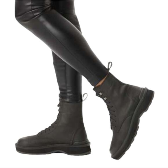 SOREL Women's Hi-line Lace Up Hiking Combat Waterproof‎ Boots Size 11 New - Picture 1 of 14